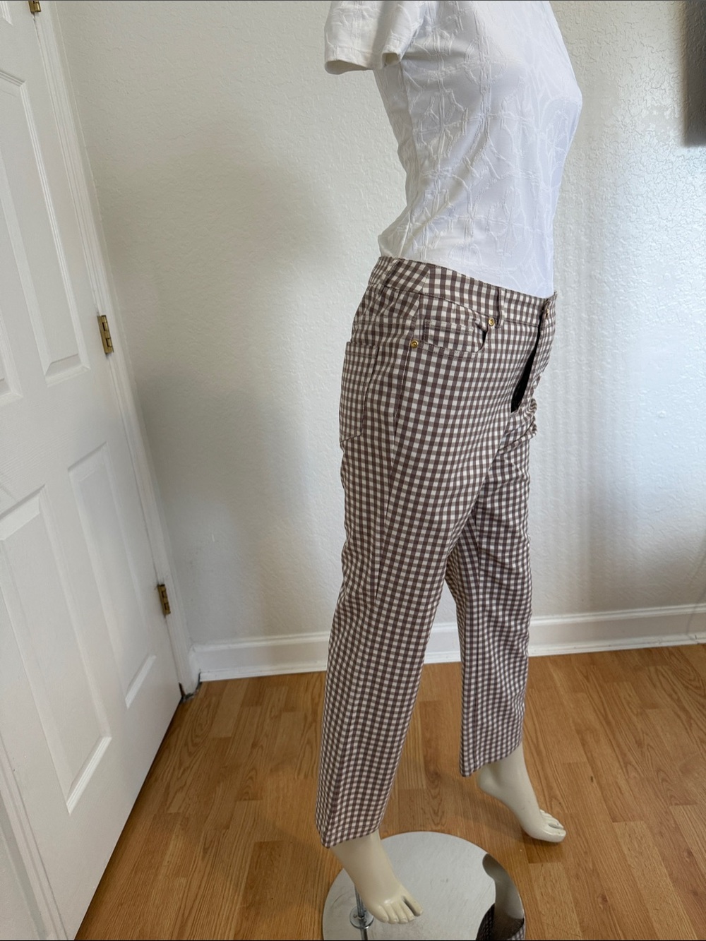 J. McLaughlin Brown Gingham Chinos